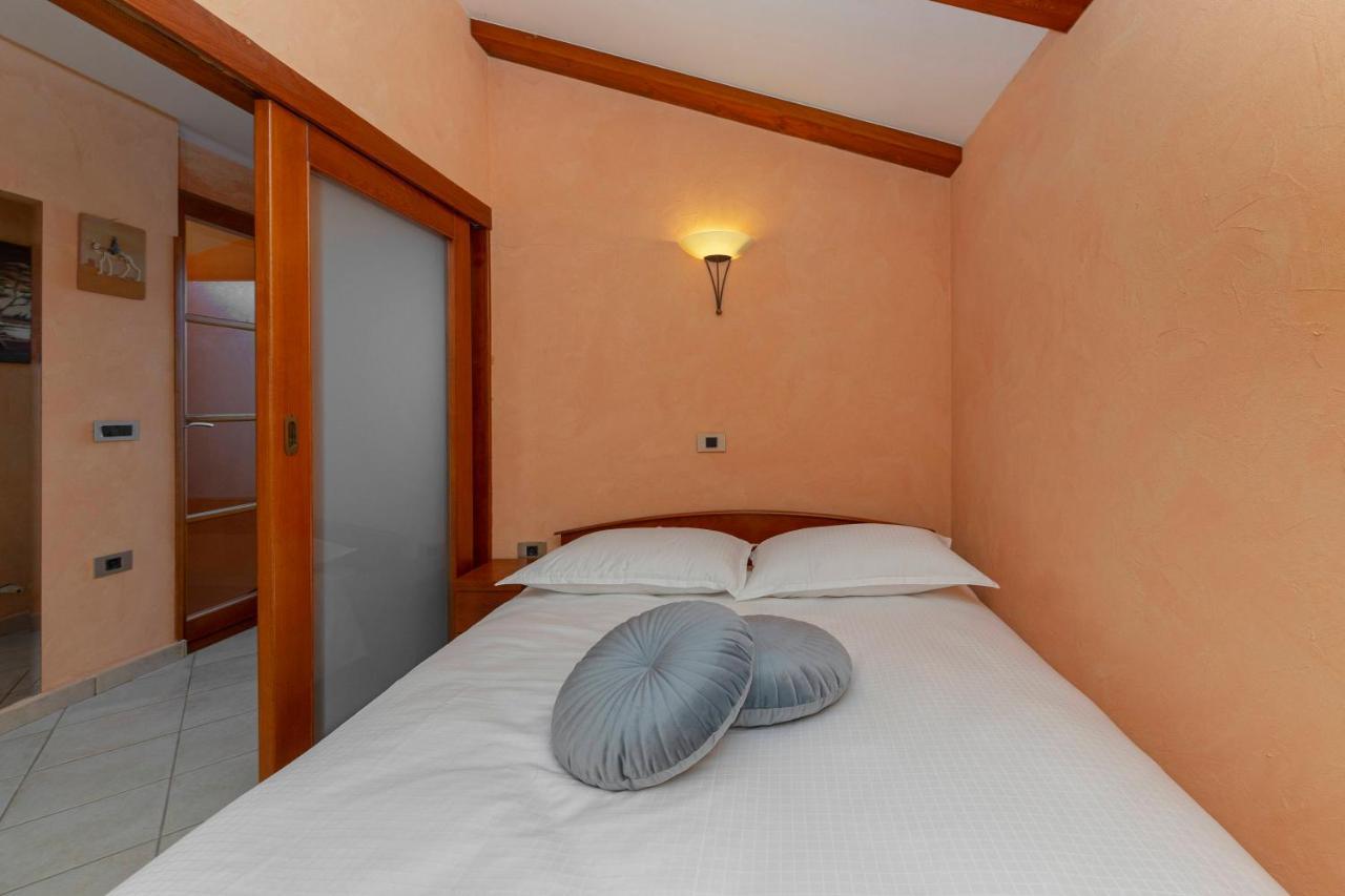 Apartma Koper Pobegi エクステリア 写真